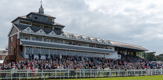 Get the Best Betting Odds for the Thirsk Hunt Cup Handicap